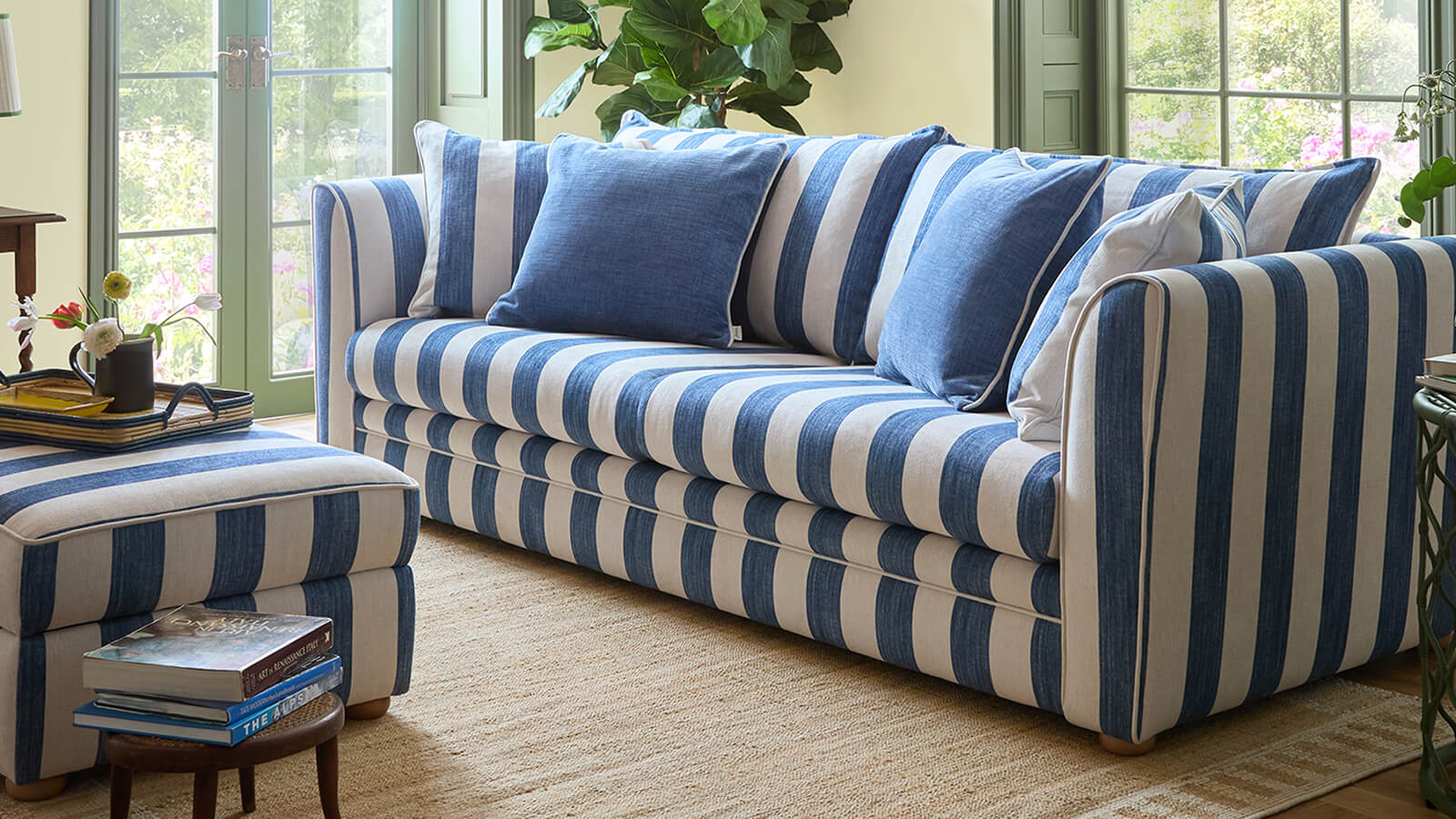 porthleven-16x9-sep25