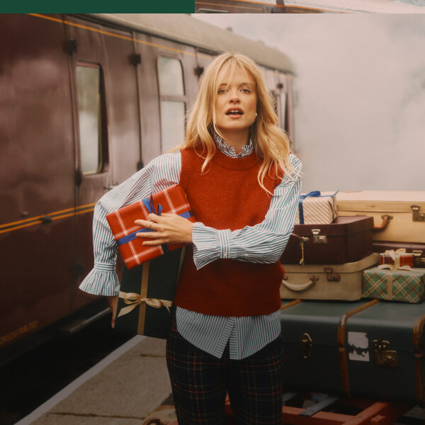 THE HOLLY KNITTED VEST 