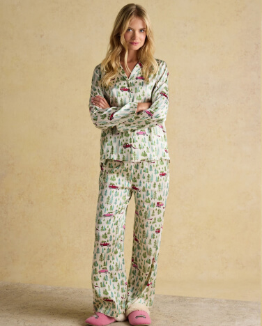 WOMEN'S NIGHTWEAR